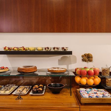 Le Fontane Del Re Bed & Breakfast กาแซร์ตา ภายนอก รูปภาพ